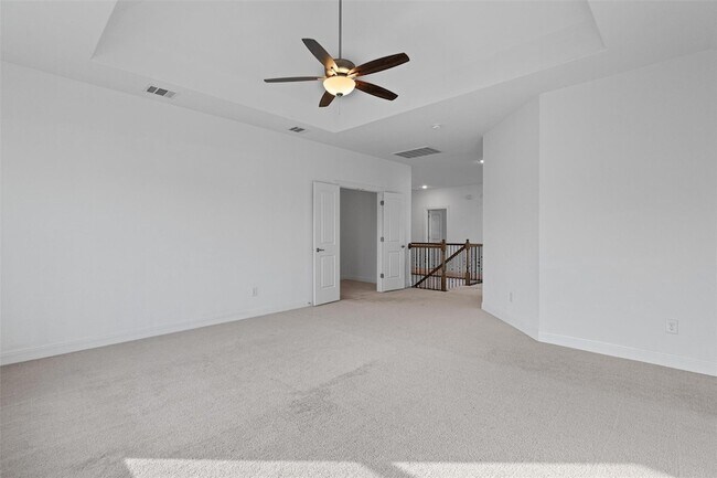 Building Photo - 2328 Lucky Ln