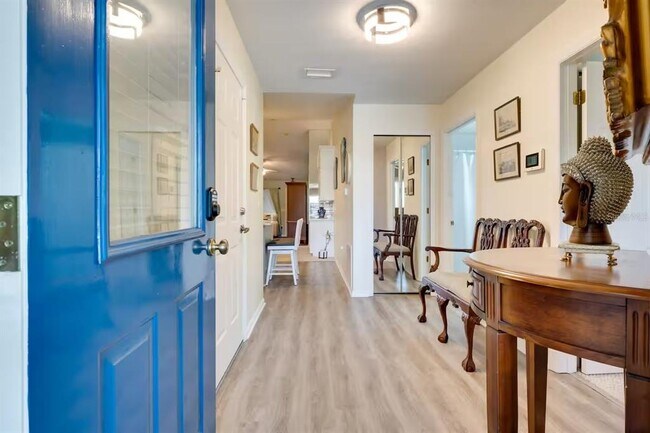 Building Photo - 6355 NW 106th Pl