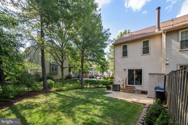 Building Photo - 14224 Angelton Terrace