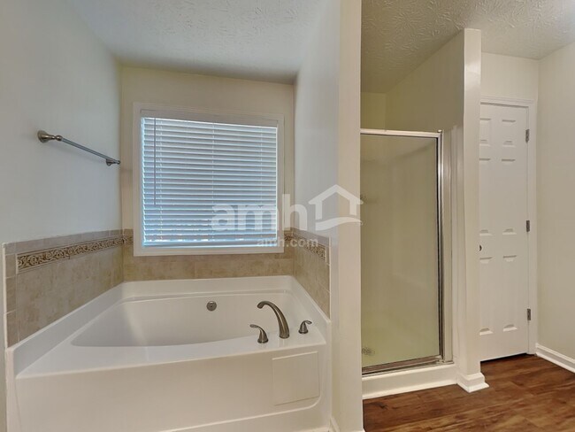 Building Photo - 3742 Fryeburg Ln