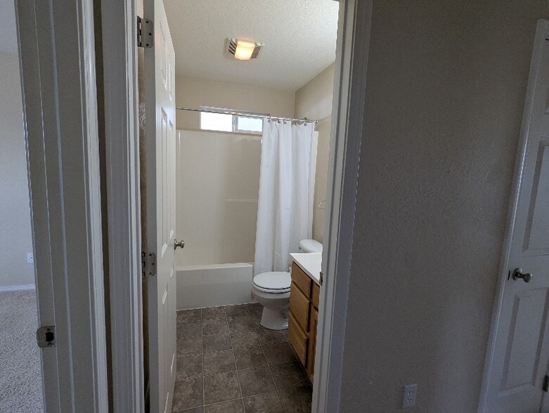 Building Photo - 7 Beth Rd