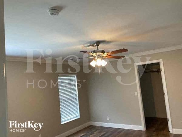 Building Photo - 1508 SW 28th Terrace