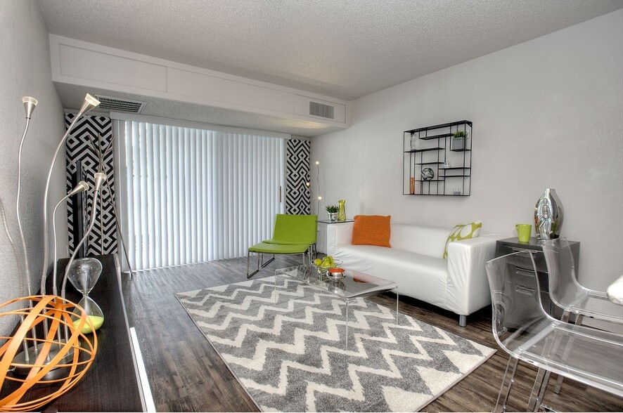 Interior Photo - Twelve55 Living