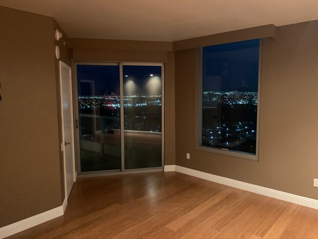 Building Photo - 322 Karen Ave