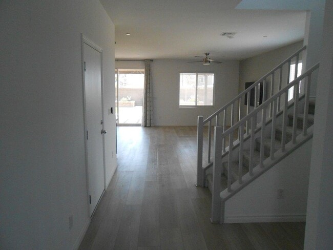 Building Photo - Beautiful Spacious Home in Henderson