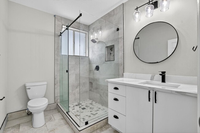 Building Photo - 851 NW 42nd Pl