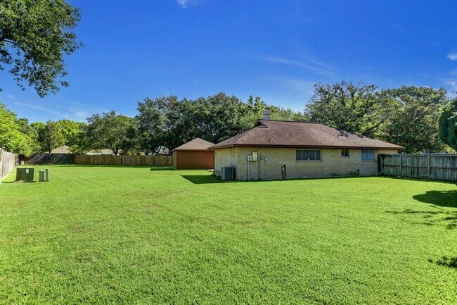 Building Photo - 11507 Wolf Run Ln