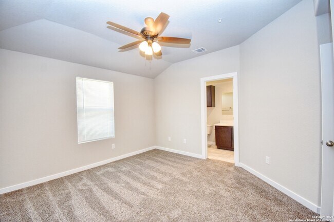 Building Photo - 8410 V. Verona