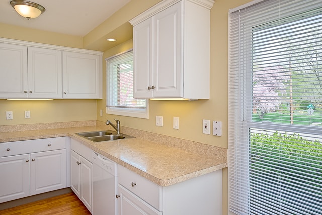 Building Photo - 1426 Las Vegas Dr