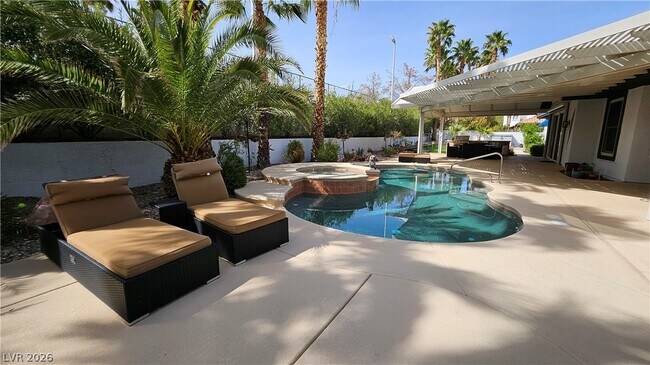 Building Photo - 2101 Grand Island Ct