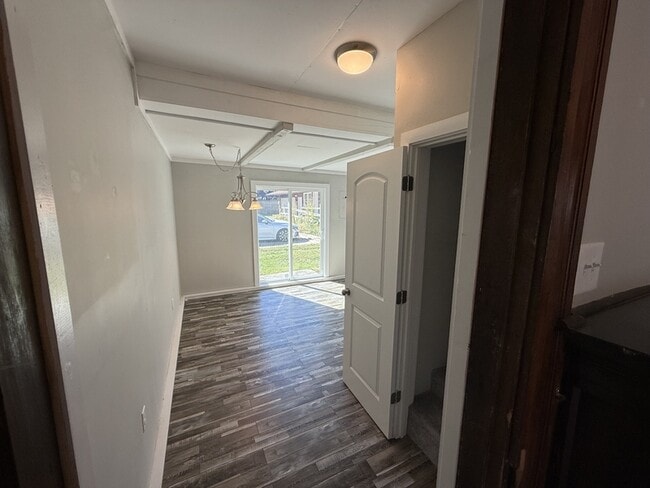 Building Photo - 23 E Brown St