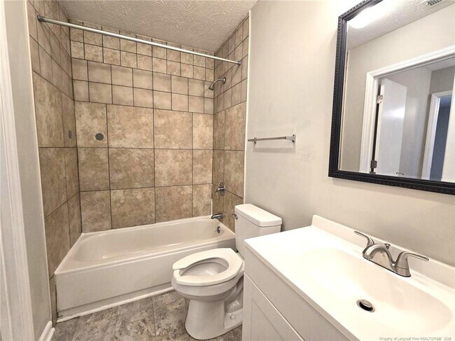 Building Photo - 6508 Rannock Ct