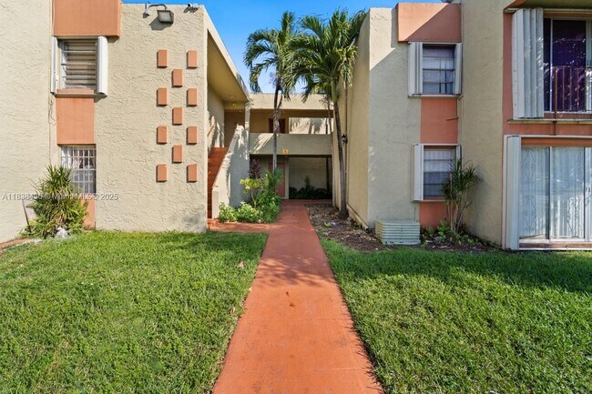Building Photo - 9370 W Flagler St
