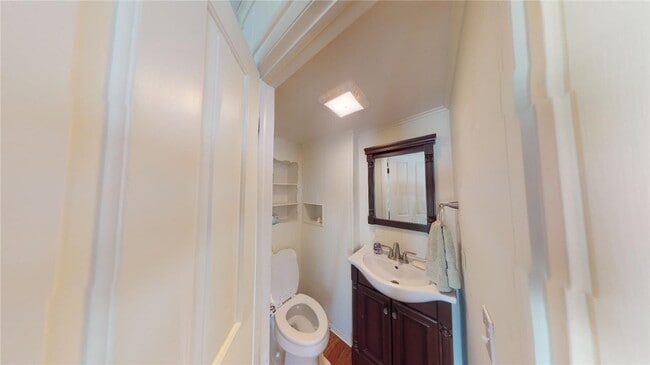 Building Photo - 20 Boughton Ave