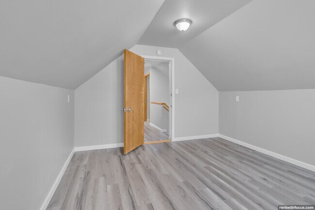 Building Photo - 2795-2797 Saint Ann Dr.