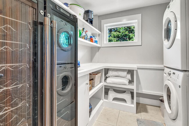 Building Photo - 1674 J D Miller Rd