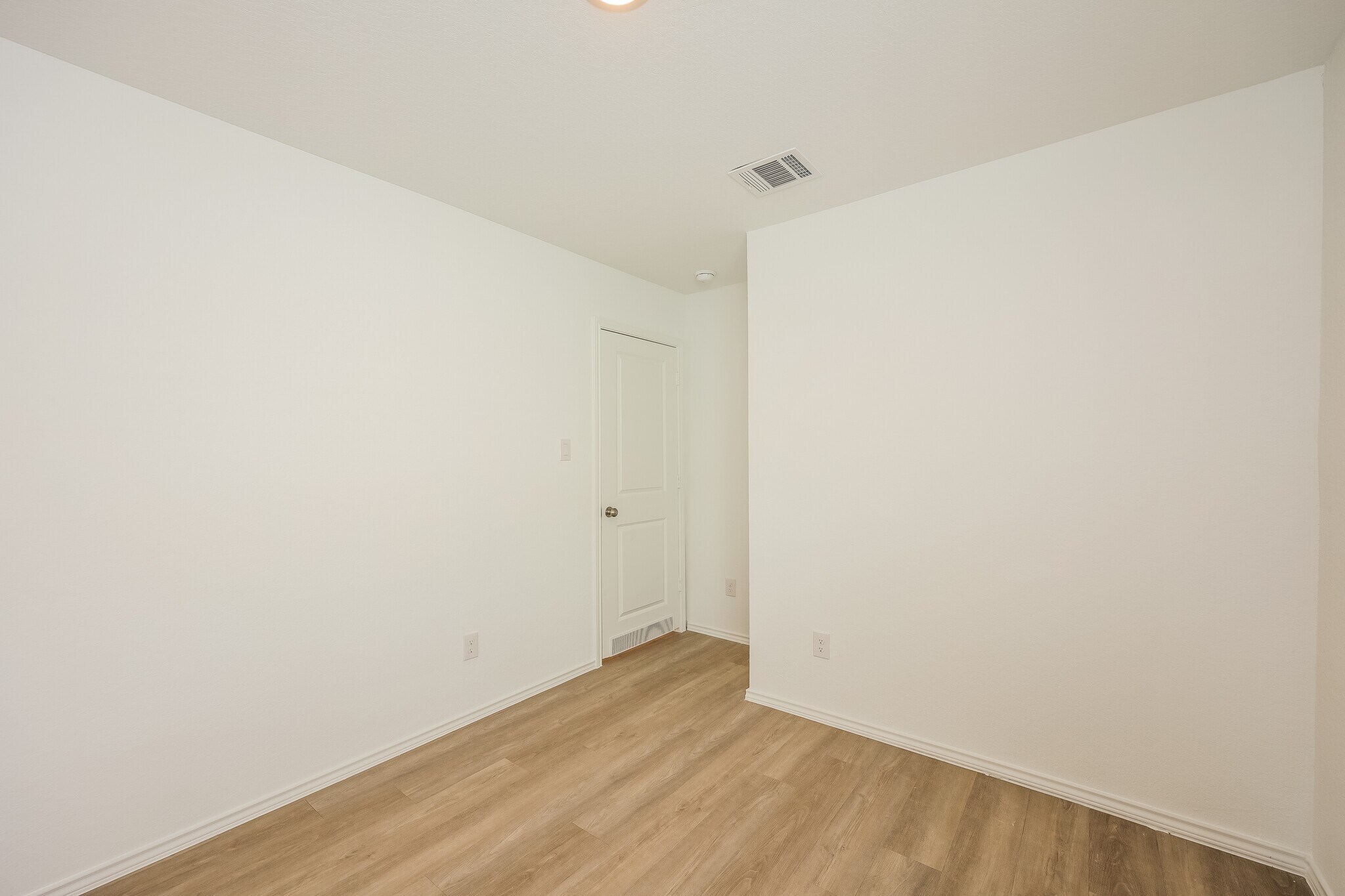 Building Photo - 14742 Southton Basin