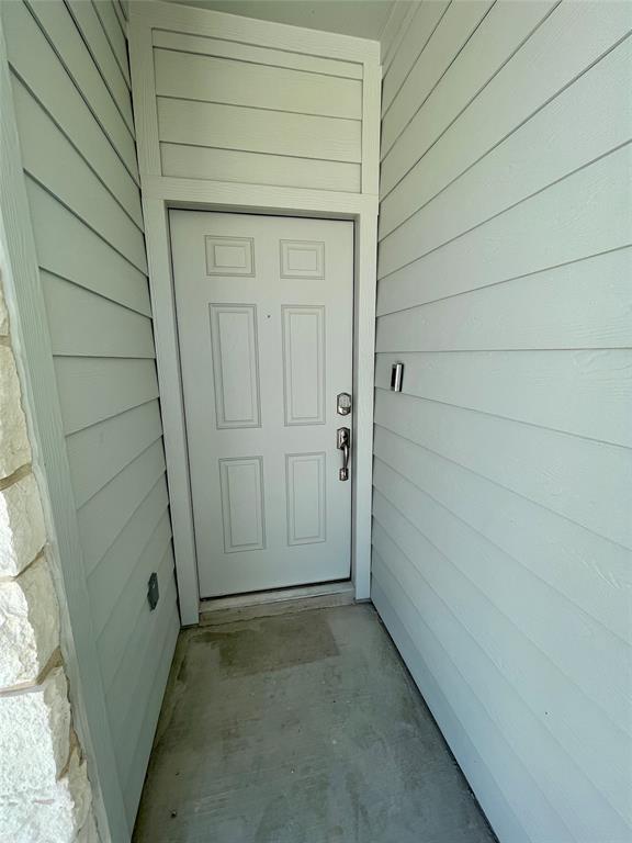 Building Photo - 3208 Kenner Dr