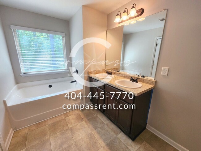 Building Photo - 6048 Oak Bend Ct