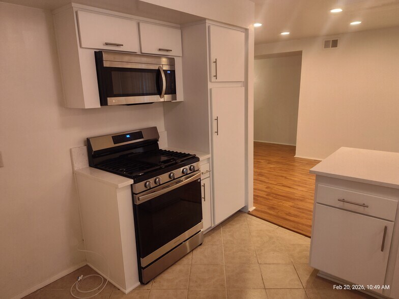 Building Photo - 28237 Hot Springs Ave