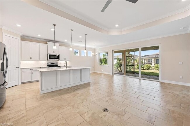 Building Photo - 534 Kamari Cv