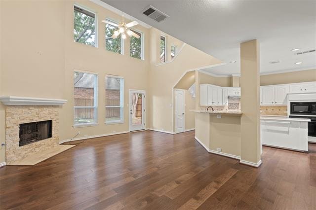 Building Photo - 3817 Peppertree Dr