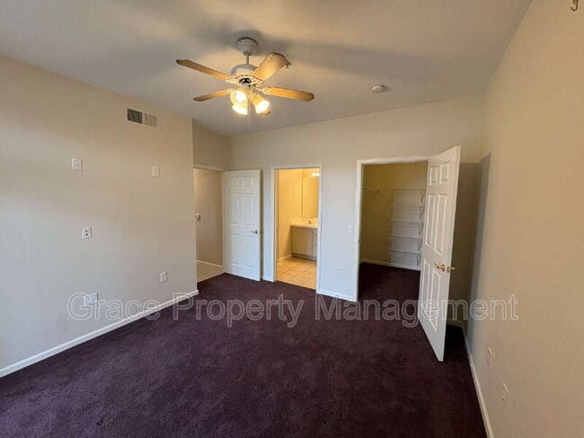 Building Photo - 7440 S Blackhawk St