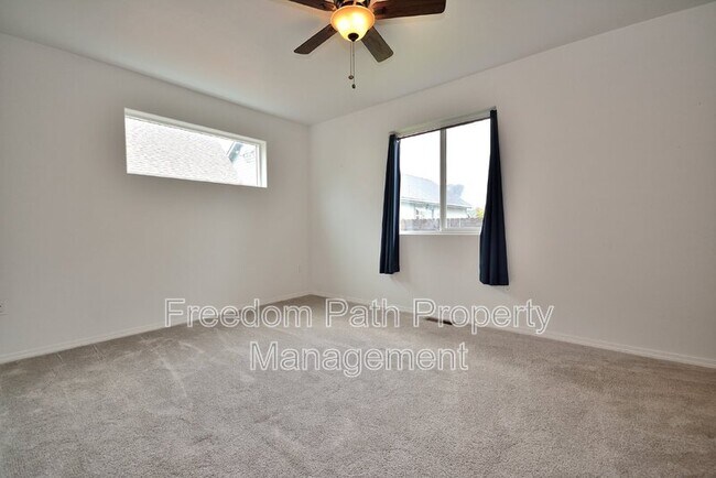 Building Photo - 316 Ashlin Ct