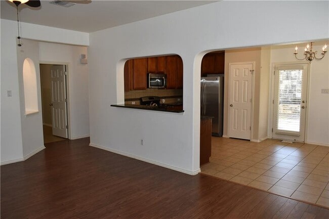 Building Photo - 14409 Rountree Ranch Ln
