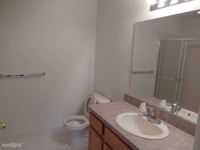 Building Photo - 2 br, 2 bath Condo - 29532 Nottingham Ct