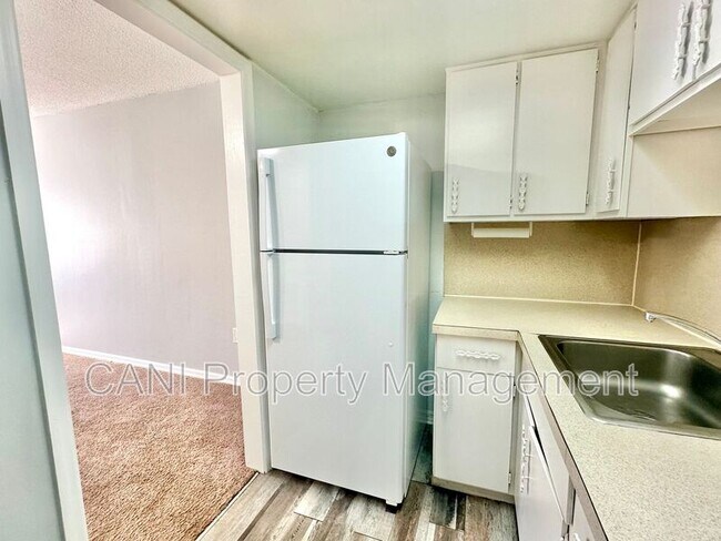 Building Photo - 2517 Caper Ln