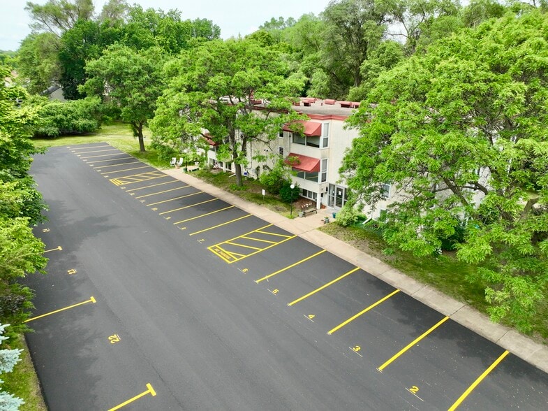 Parking Included In Rent - 405 10th Ave N