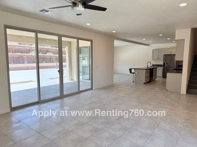 Building Photo - Incredible 4 Bed 3 Bath Home In Sage Estates!!!