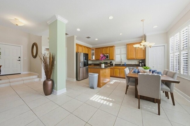 Building Photo - 8212 Calterra Dr