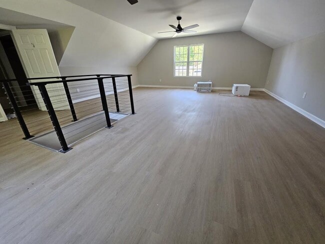 Building Photo - 1120 Morningside Dr