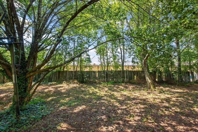 Building Photo - 5301 Stonebush Terrace