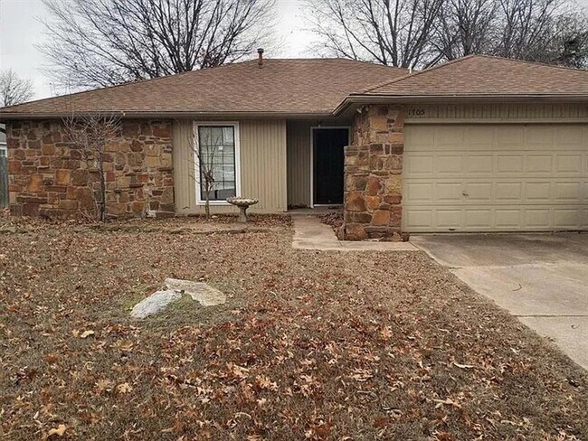 Primary Photo - Nice home with 3 Bedrooms, 2 Baths