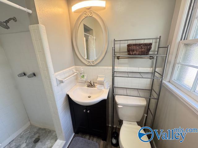 Building Photo - 6604 Robinhood Ln NW