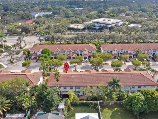 Building Photo - 9719 Darlington Pl