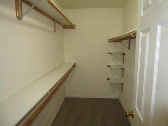 Building Photo - 2404-2406 Calder Ct.