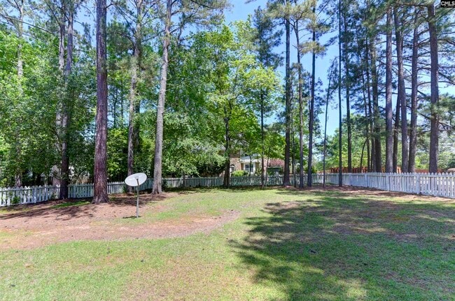Building Photo - 1100 Woodtree Ct