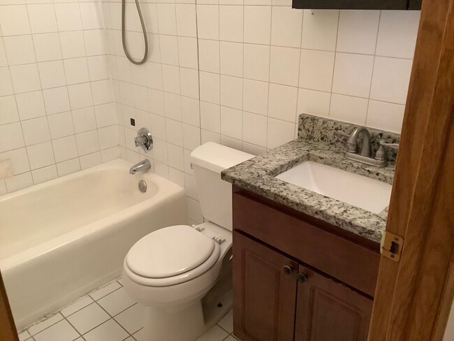 Building Photo - 10402 Moody Ave