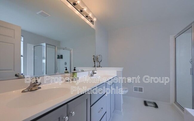 Building Photo - 274 Kestrel Ct