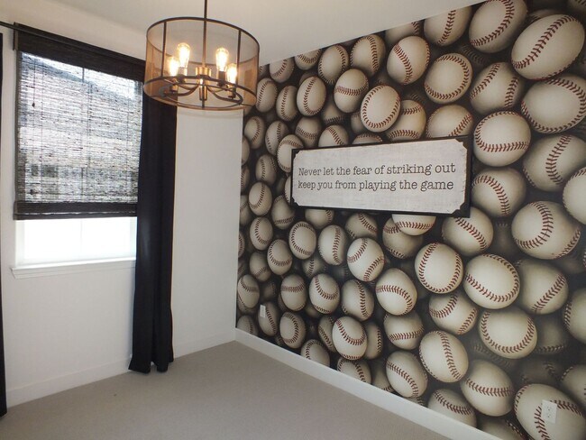 Building Photo - Folsom Russell Ranch 4/3 new home