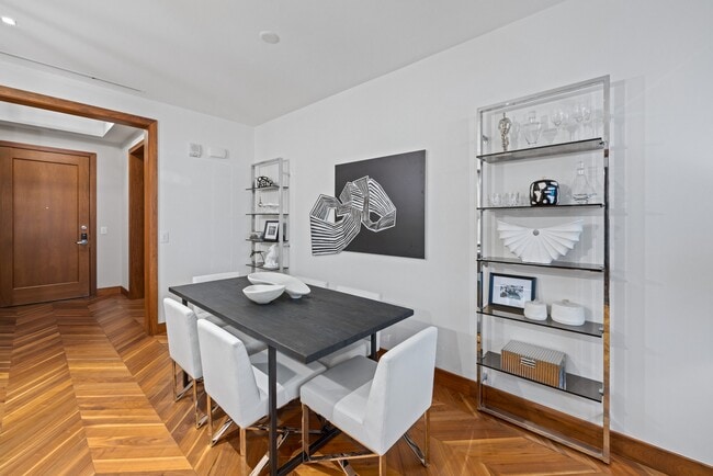 Building Photo - 300 International Drive