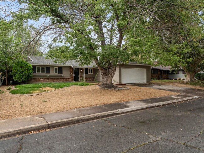 Building Photo - 2495 Holman Way