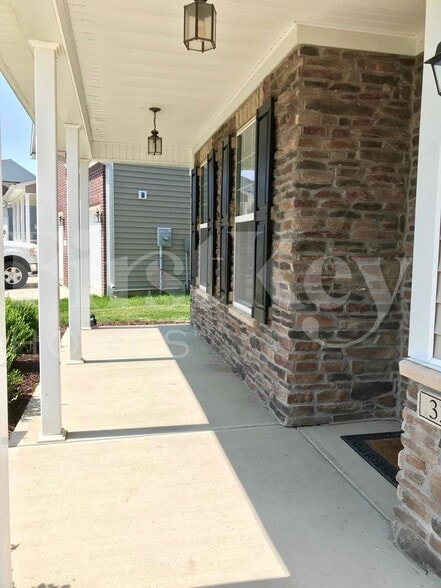 Building Photo - 3350 Firethorn Drive