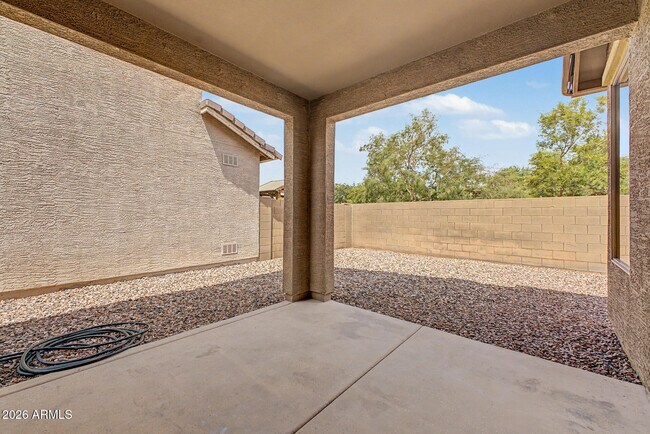 Building Photo - 15155 N 145th Ave