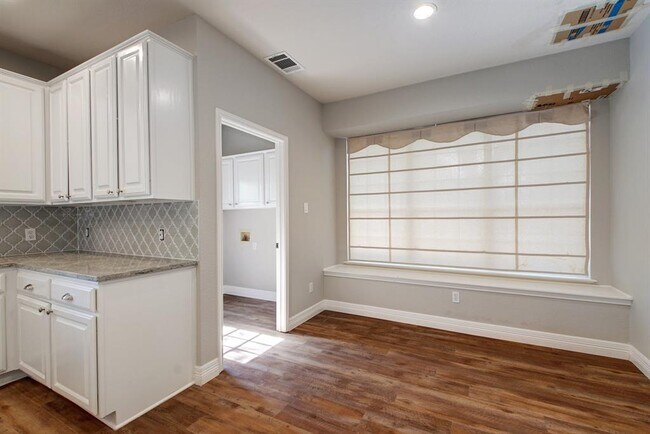 Building Photo - 4907 Craig Dr