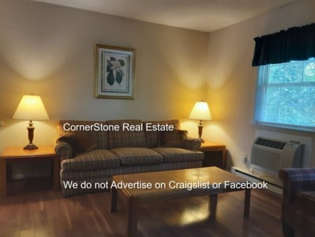 Building Photo - 7612 Decatur Dr